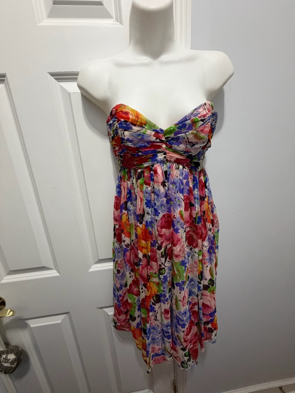 Betsey Johnson floral silk mini dress size 0 - Picture 2 of 8